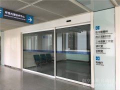 南京玻璃自動平移門案例_南京鼓樓醫院項目